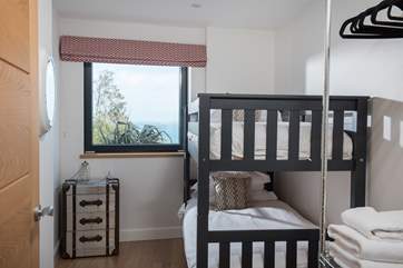 The bunk-bed room, with a sea view.