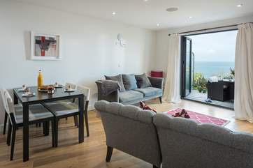 The spacious lounge.