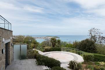 The communal terrace below Island Time.