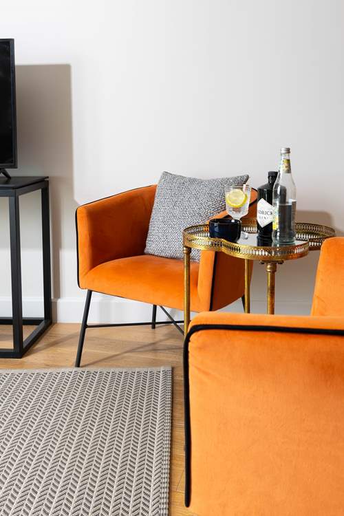 There are bright and cheerful touches throughout this stunning apartment.