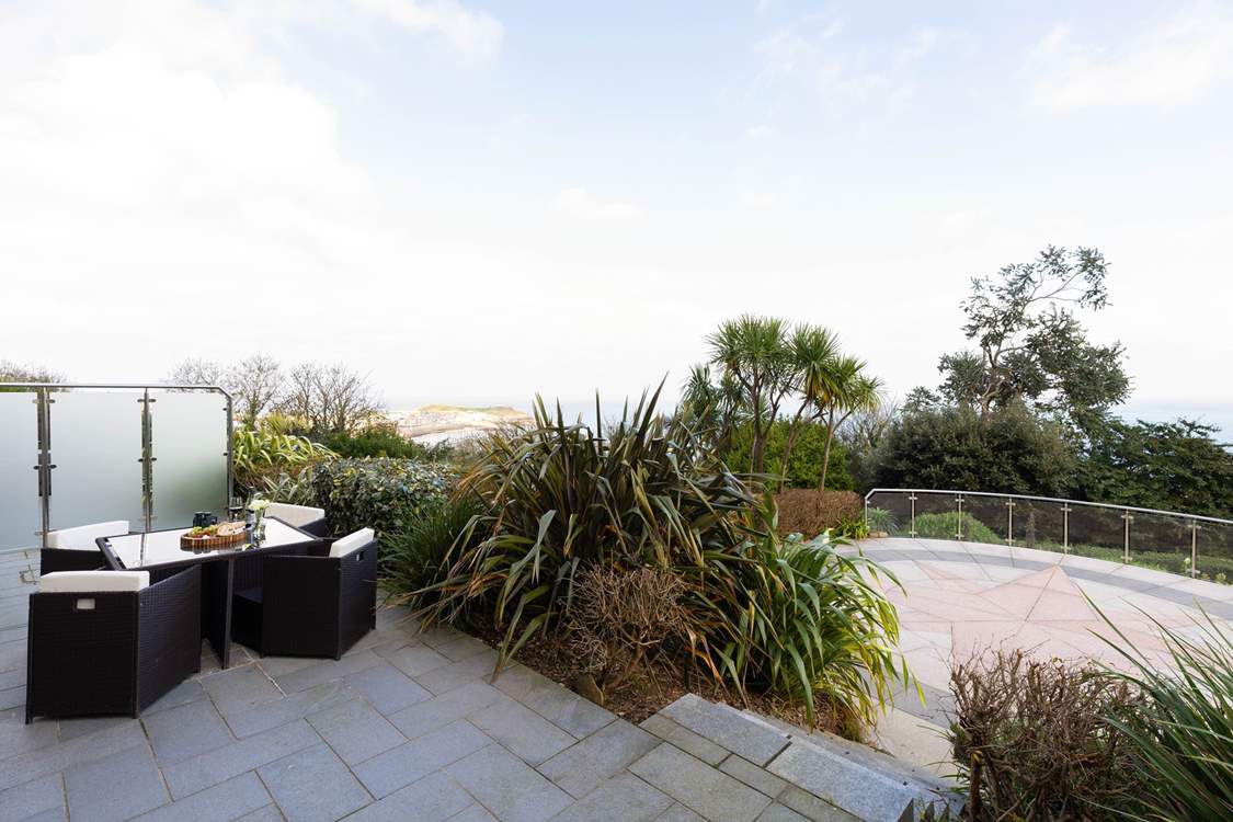Your terrace has access to the communal terrace and a path leading to St Ives or a little further, Carbis Bay.