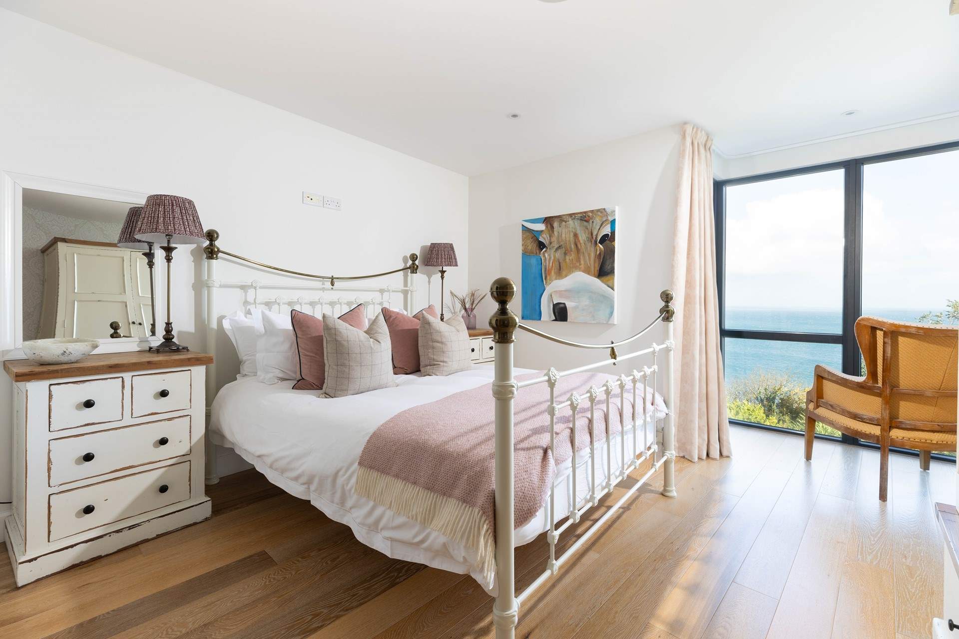 Imagine waking up to this view!