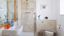 The family shower-room.