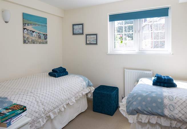 Bedroom 3 has 3ft twin beds.