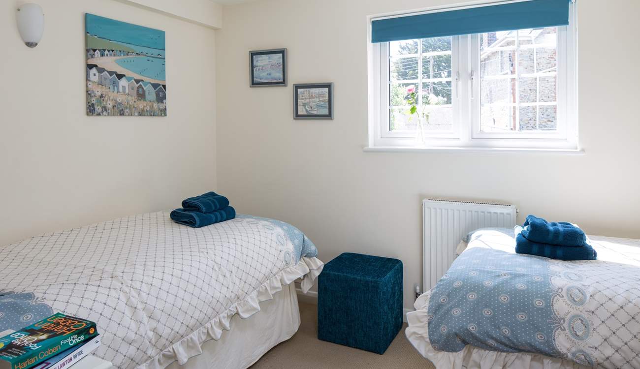 Bedroom 3 has 3ft twin beds.