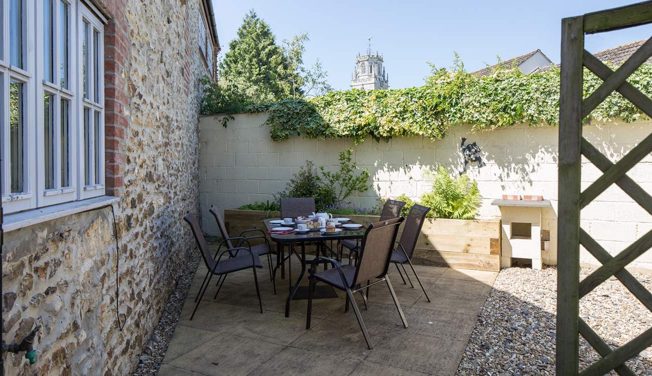 This is the courtyard that greets you, perfect for afternoon tea.