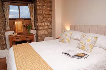 Bedroom 2 has a comfy 'zip and link' bed, making either a 6' double or twin beds.
