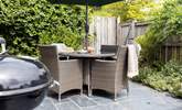 Al fresco dining is a must on holiday. - Thumbnail Image