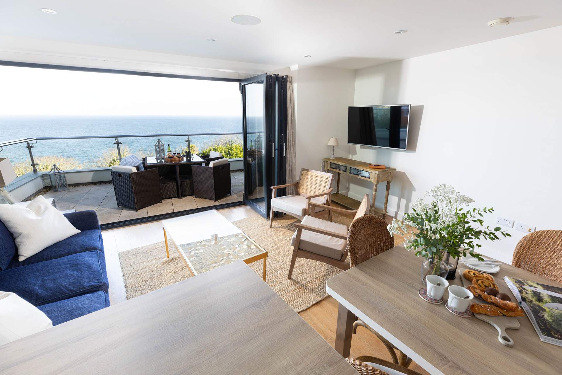 The picture perfect location to appreciate the beauty of west Cornwall in first class comfort.