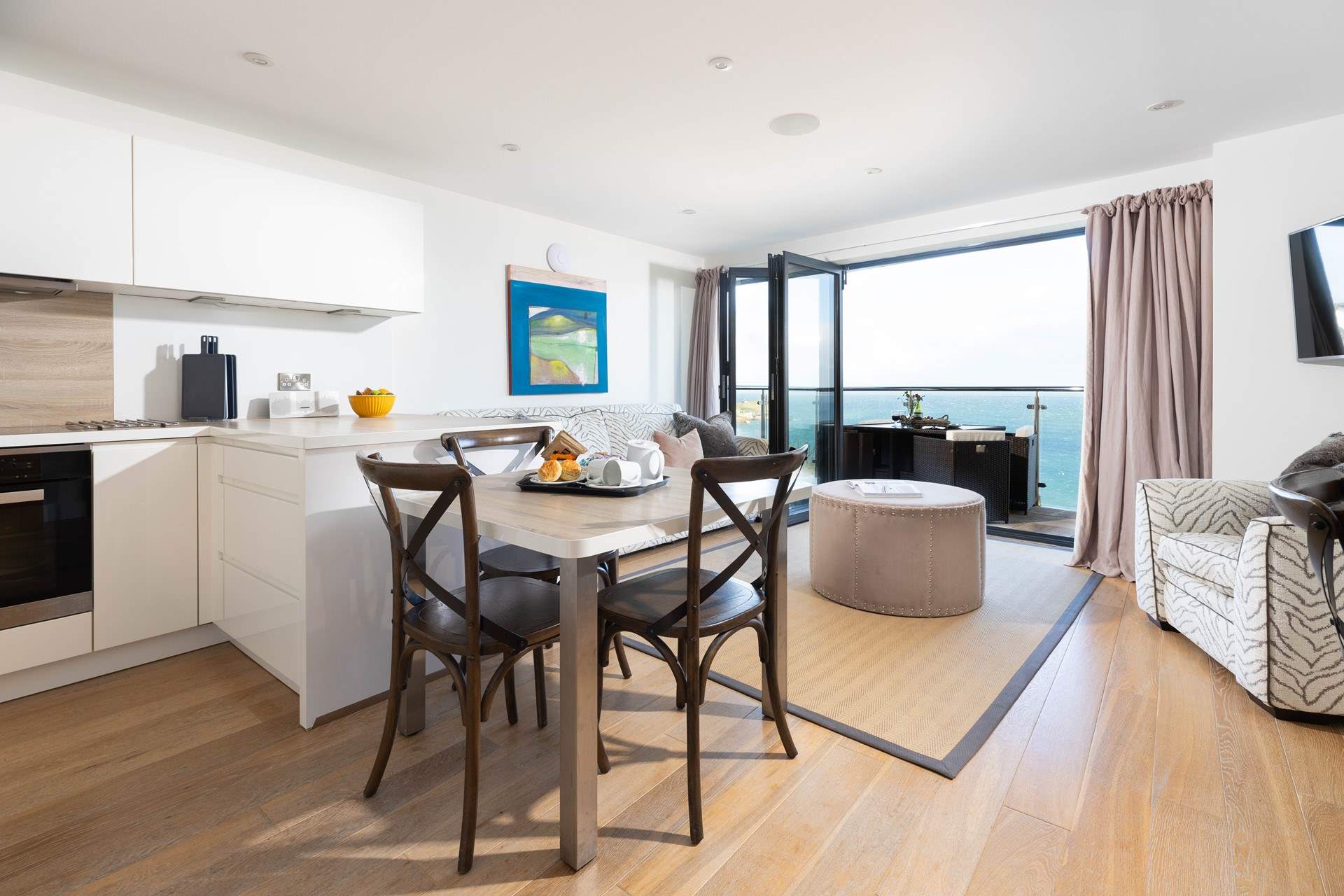 A contemporary open plan living space bringing the outside in.