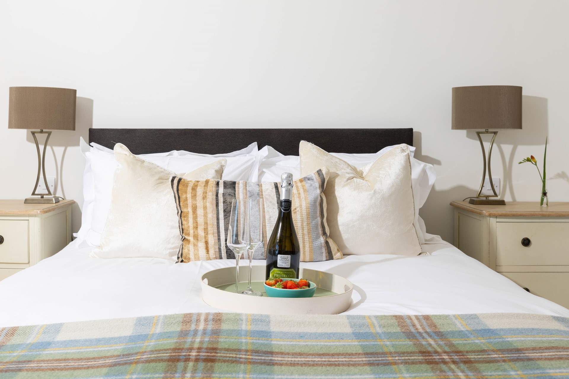 Start the day with a celebration in this stunning apartment.