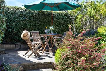 The very pretty courtyard garden is a sheltered little haven to return to after a day out exploring.