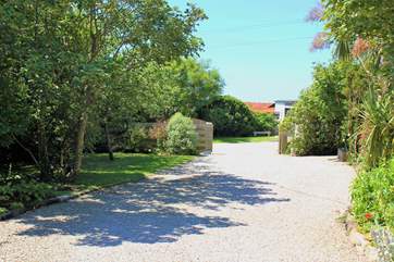 The impressive driveway leading to Mackerel Sky - your holiday starts here!