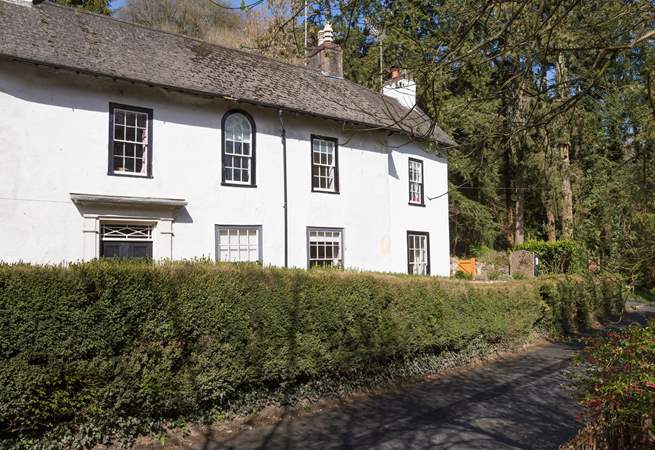 Andrew's House is the far right-hand end of this historic property on the edge of the beautiful little Exmoor town of Dulverton.
