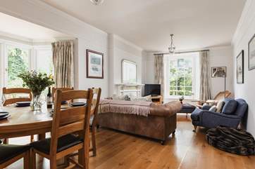 The ground floor has an open plan layout which makes this a really sociable place to stay.
