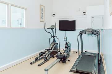 The communal gym to work up an appetite.