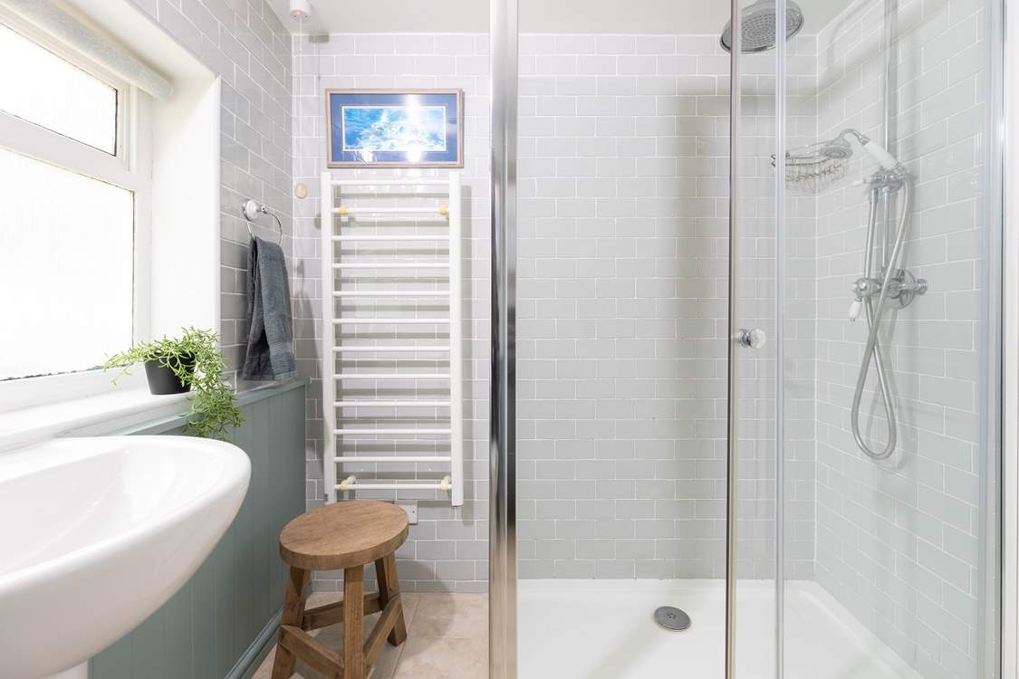 The shower room.