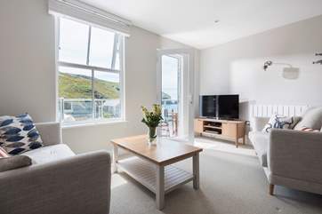 You can enjoy those unobstructed fabulous views from the inside and out.