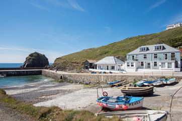 The Mullion Cove Hotel sits up above the apartment, take the coast path and you could be sat in the bar in just over five minutes.