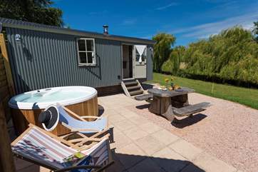 The fabulous Apple Blossom with its luxury hot tub!