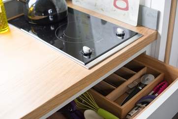Fully equipped with everything you will need. There is a double hob (and a firepit barbecue outside).
