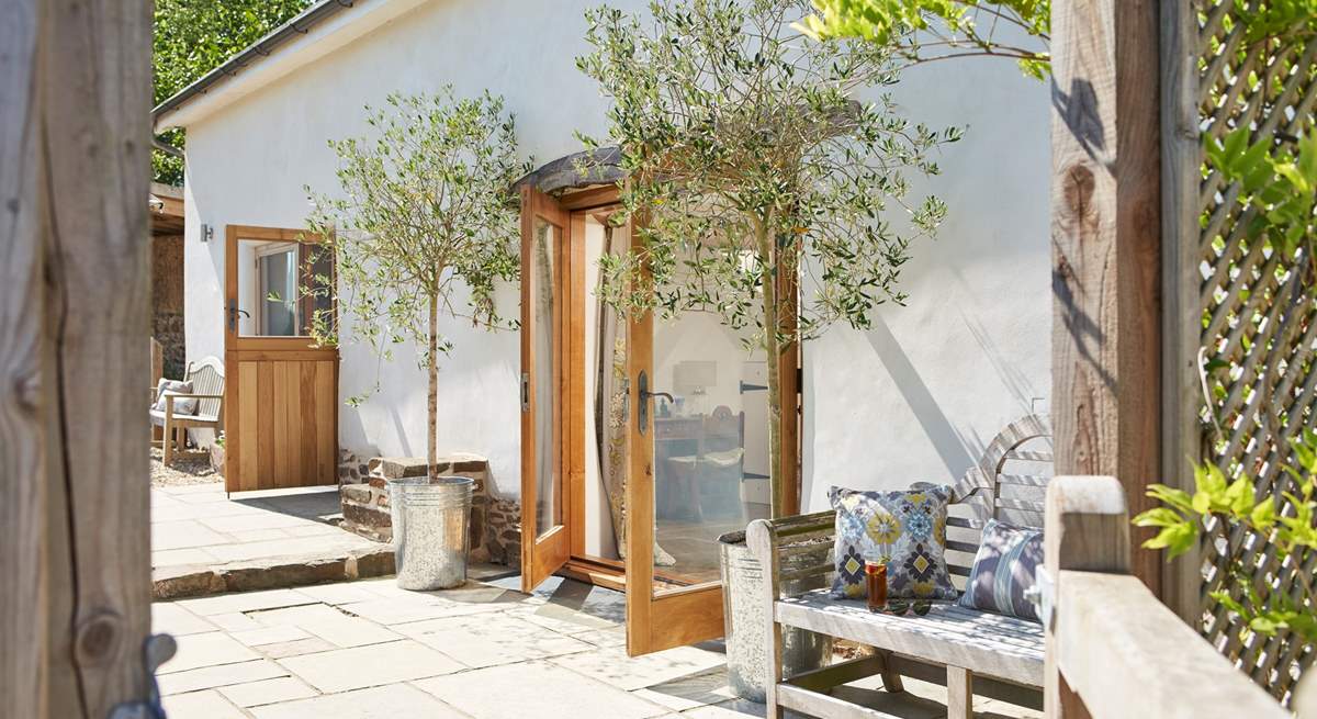 Such a relaxing space to soak up the sun, or enjoy the shade, and breathe in the countryside air.