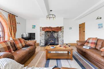 The wood-burner makes the room warm and welcoming making this an ideal retreat whatever the weather.