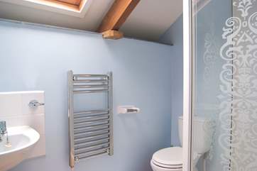 The shower-room.