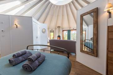 This is a lovely open plan space.