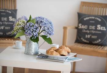 Lovely touches throughout.