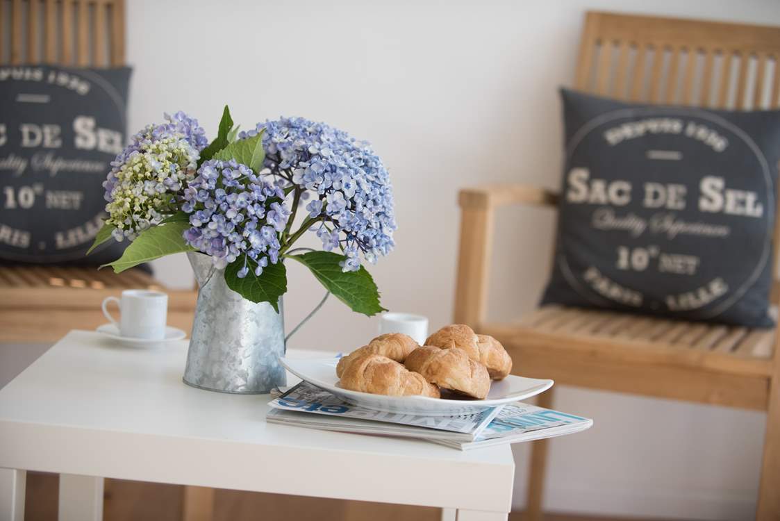 Lovely touches throughout.