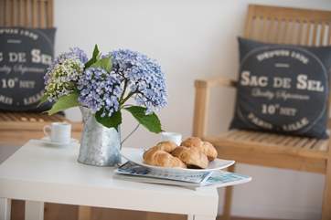 Lovely touches throughout.