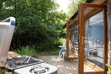 Or perhaps you will prefer to cook up a storm on the barbecue.