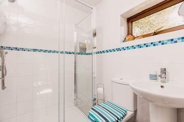 The shower room.