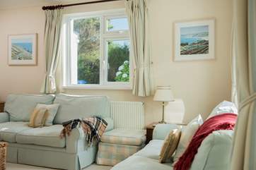 What could be nicer than curling up on the sofa after a day on the beach?