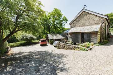 There is parking beyond the cottage in the courtyard of the owners house.