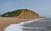 The Jurassic Coast at West Bay, scene for filming of Broadchurch. - Thumbnail Image