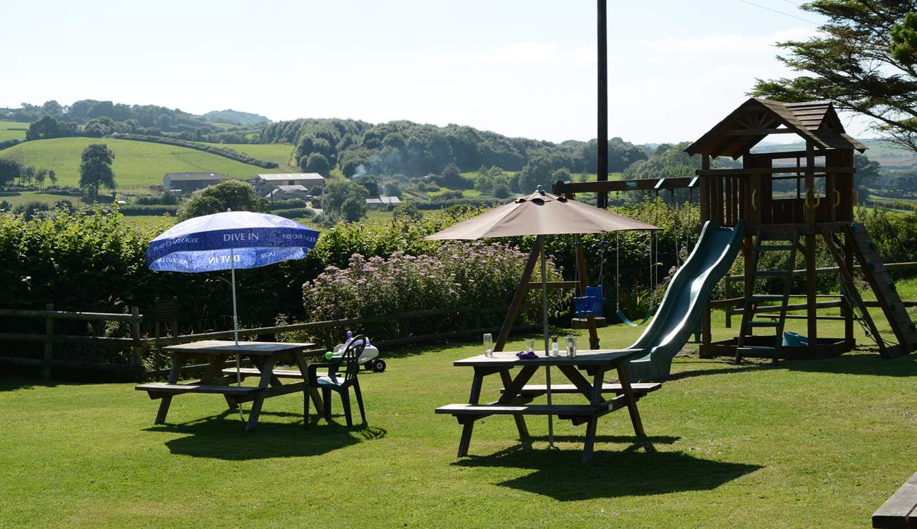 The garden at the Spyway Inn, Askerswell, has a great south-facing garden.