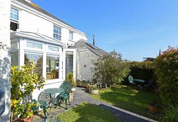 Sit in the rear garden and enjoy the sunshine.