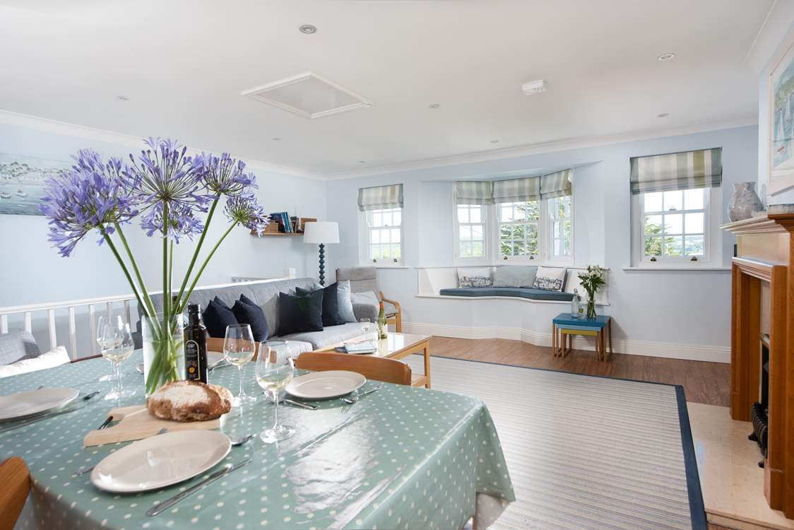 This gorgeous open plan space is perfect for a sociable holiday.