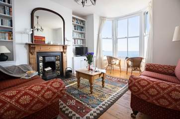 Gorgeous features and stunning views abound at 4 Admiralty Terrace.
