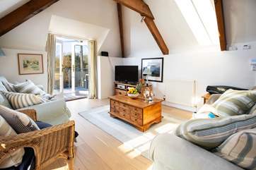 French doors lead out to the roof terrace.