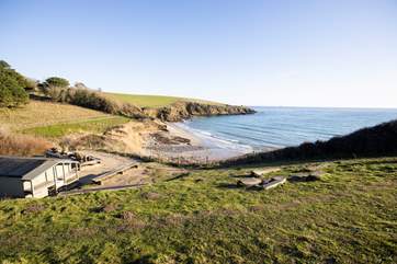 Enjoy eating alfresco at the famous Hidden Hut beach cafe.