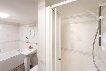 With a shower and bath to choose from.