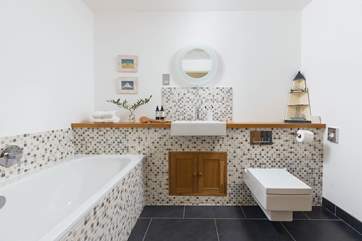 The gorgeous family bathroom on the ground floor.