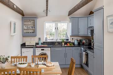 The kitchen/diner has all you need to create a holiday feast.