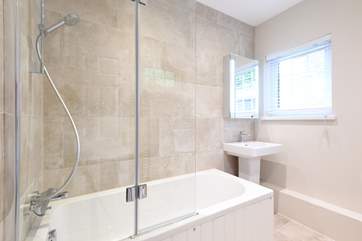 Family Bathroom.