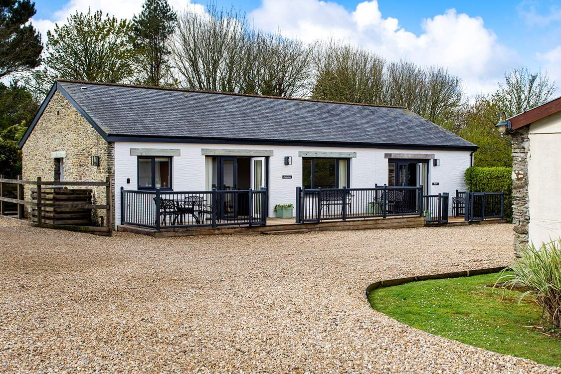 Lowenna and Bryher sit side by side.