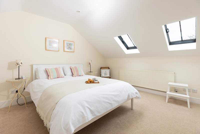 Bedroom 2 is on the first floor, a lovely light room thanks to the Velux windows.