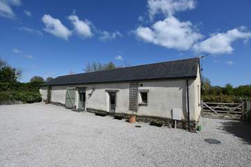 Long Linhay.